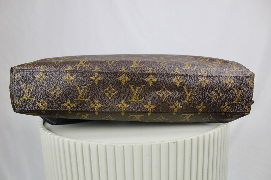 Louis Vuitton Porte Documents Macassar
