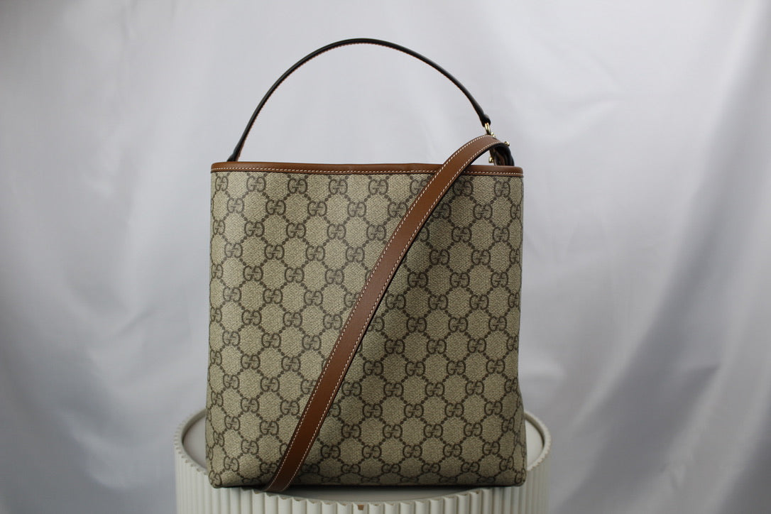 Gucci GG Emblem medium bucket bag