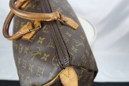 Louis Vuitton Speedy 35