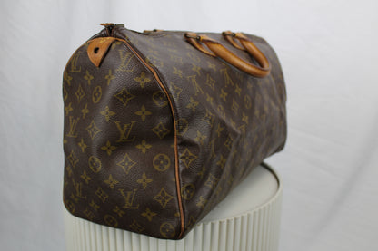 Louis Vuitton Speedy 40