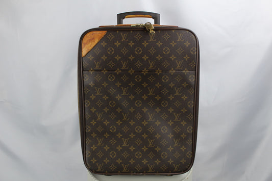 Louis Vuitton Pegase 45