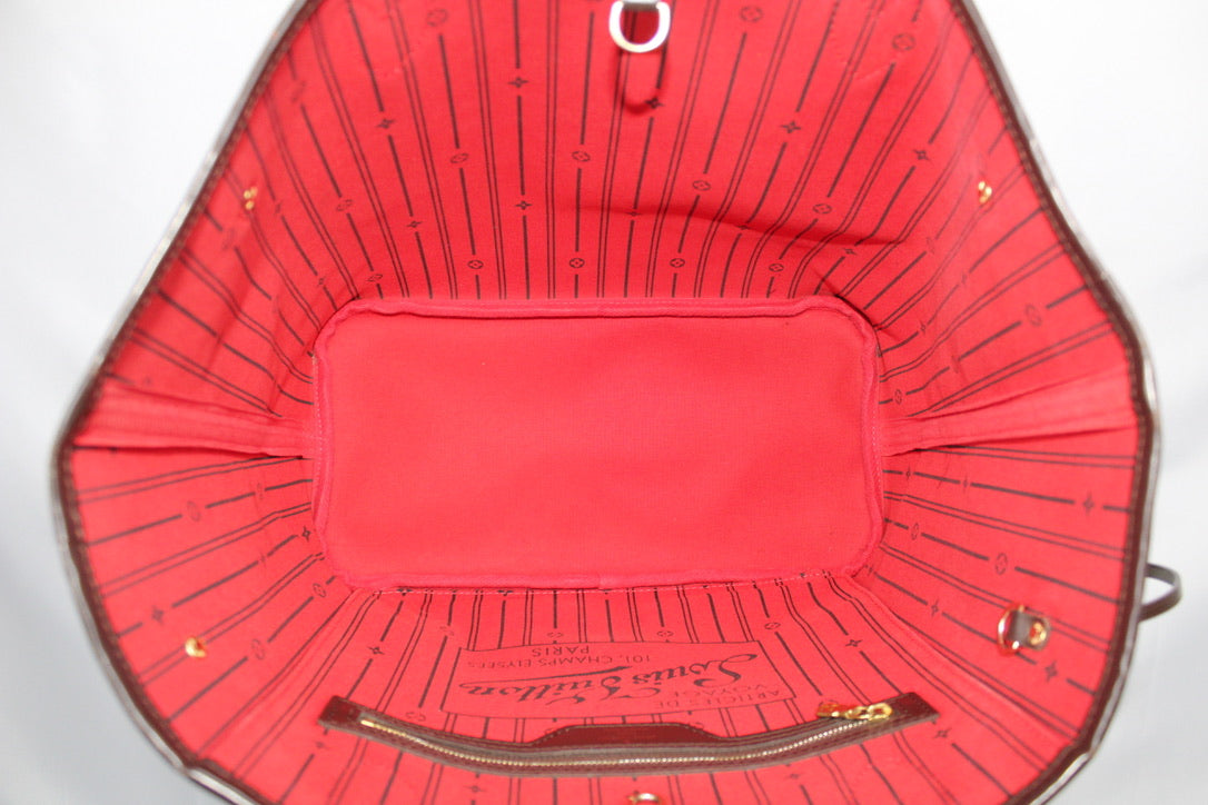 Louis Vuitton Neverfull MM