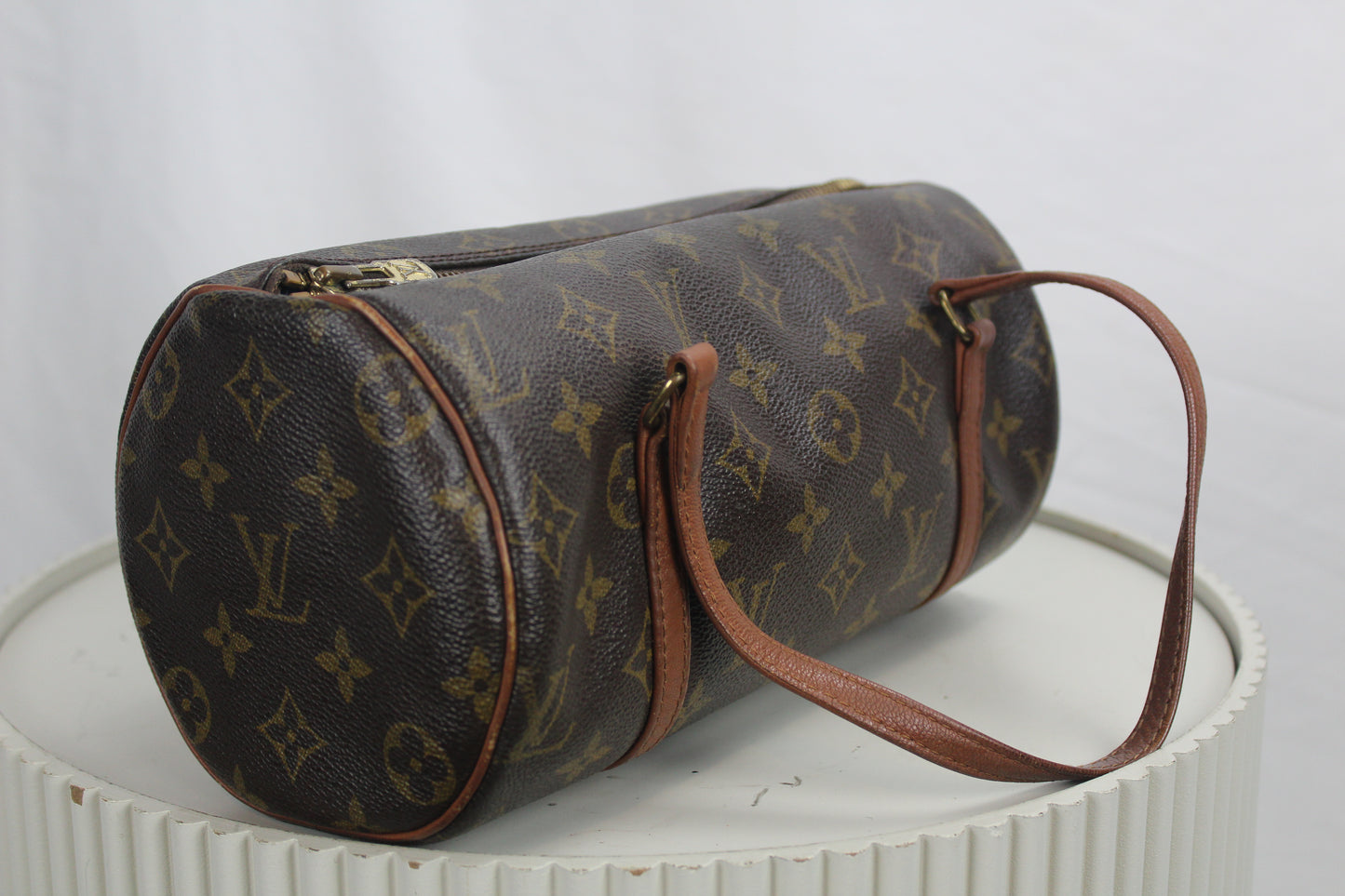 Louis Vuitton Papillon 26