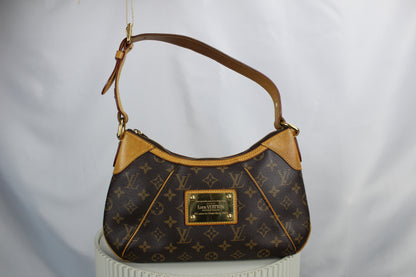 Louis Vuitton Thames PM