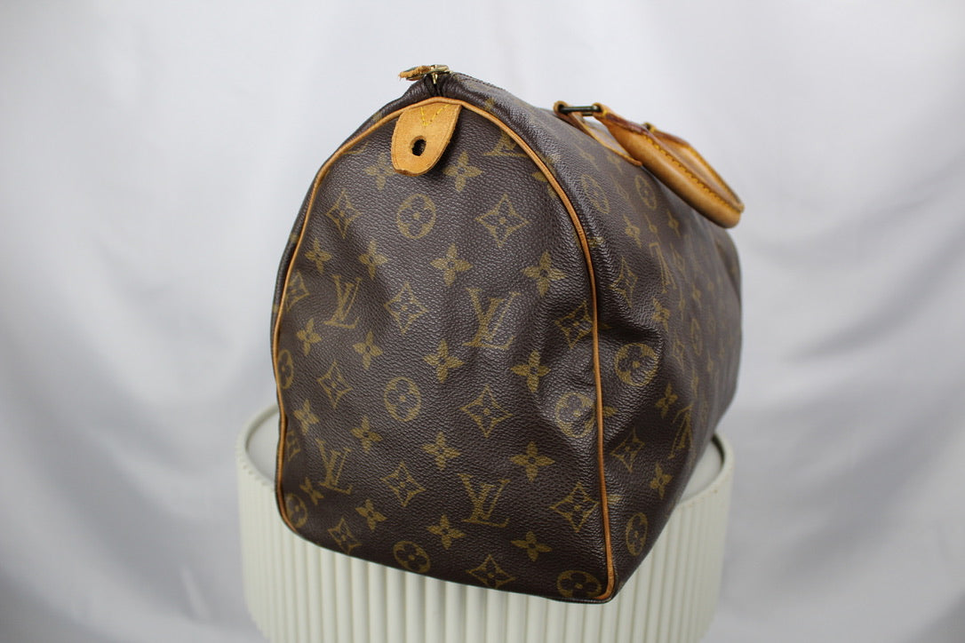 Louis Vuitton Speedy 35