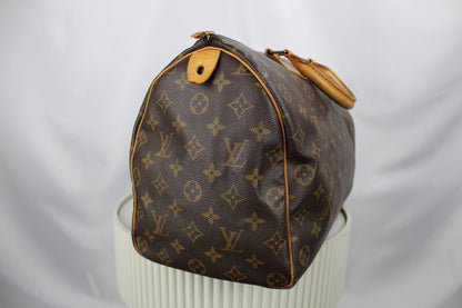 Louis Vuitton Speedy 35