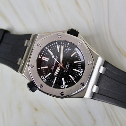 Audemars Piguet Royal Oak Offshore Diver - 15710ST