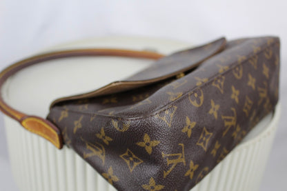 Louis Vuitton Mini Looping