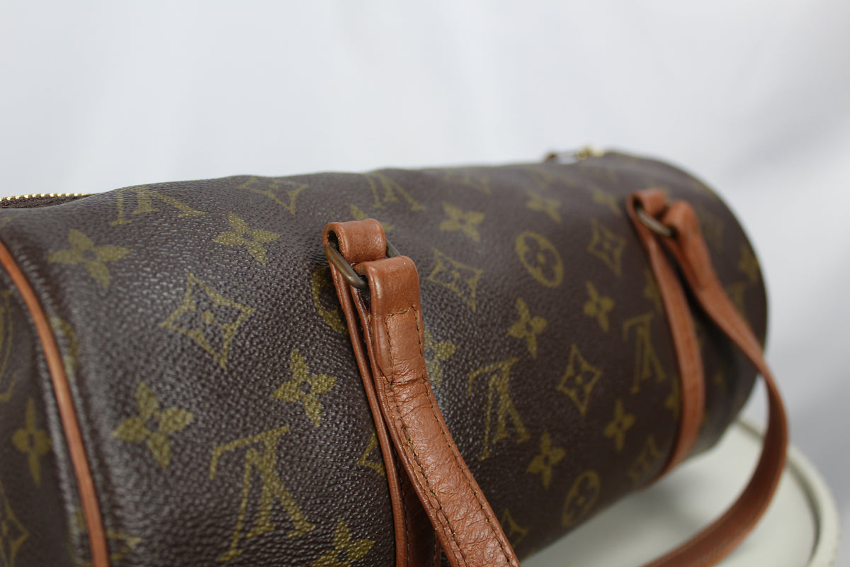 Louis Vuitton Papillon 30 with pouch