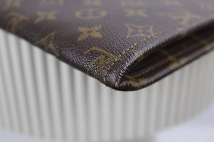Louis Vuitton Pochette Documents