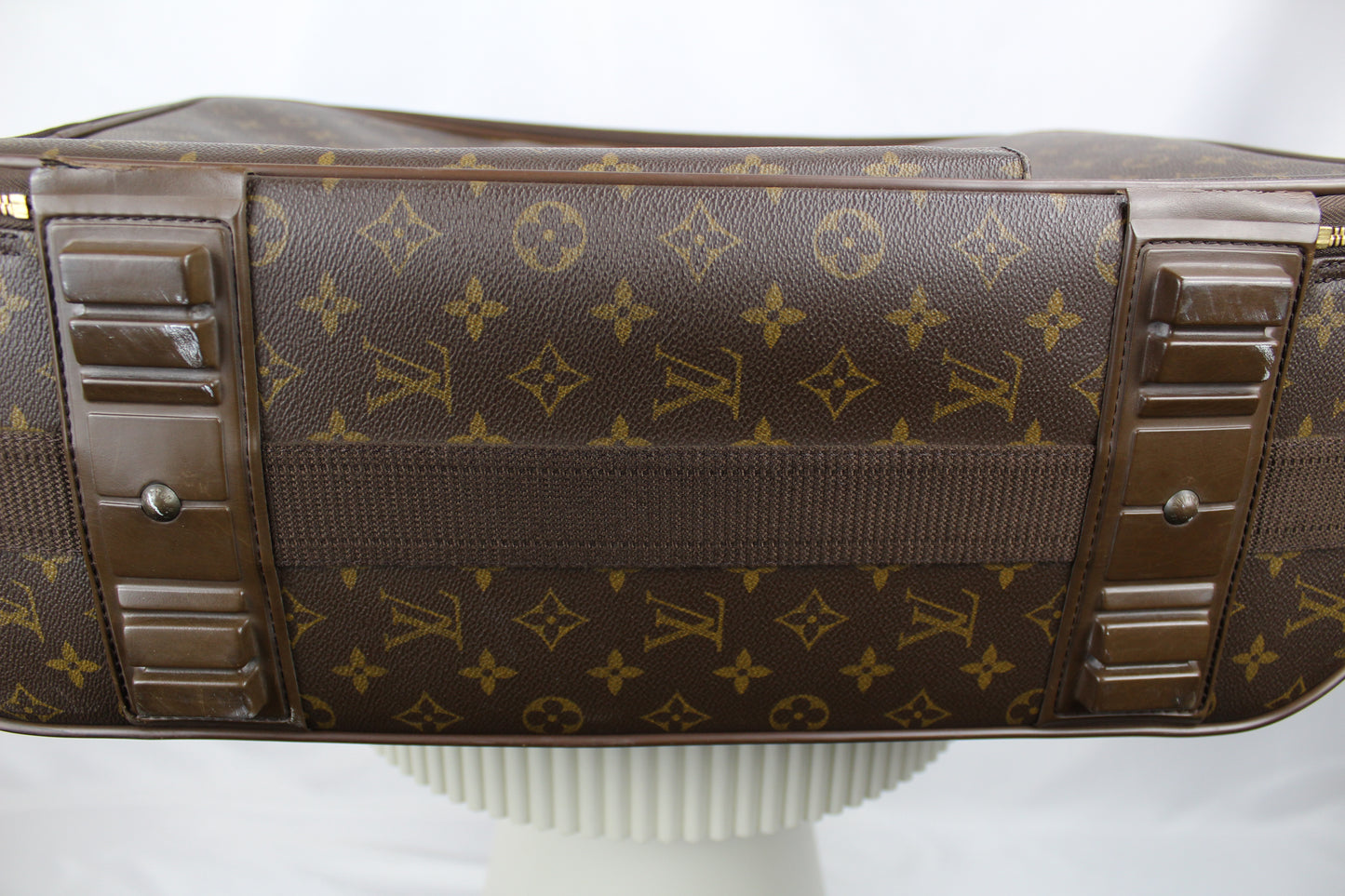 Louis Vuitton Pegase 55