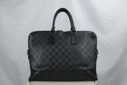 Louis Vuitton Porte Documents Voyage Onyx