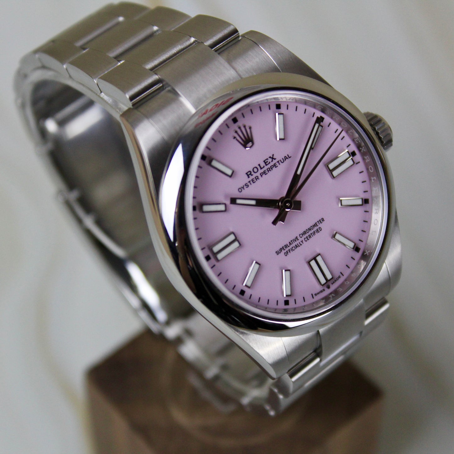 Rolex Oyster Perpetual 41 - 134300 - Candy Pink