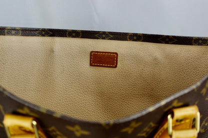 Louis Vuitton Sac Plat