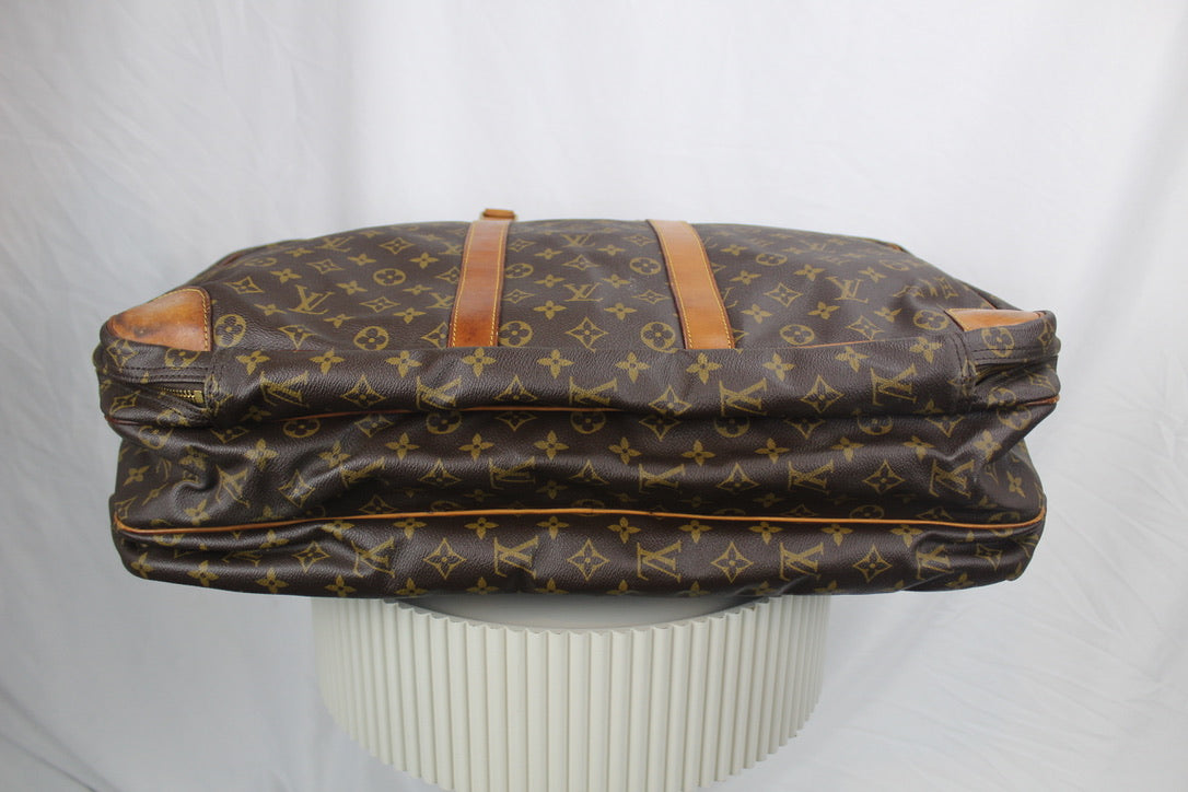 Louis Vuitton Sirius 55