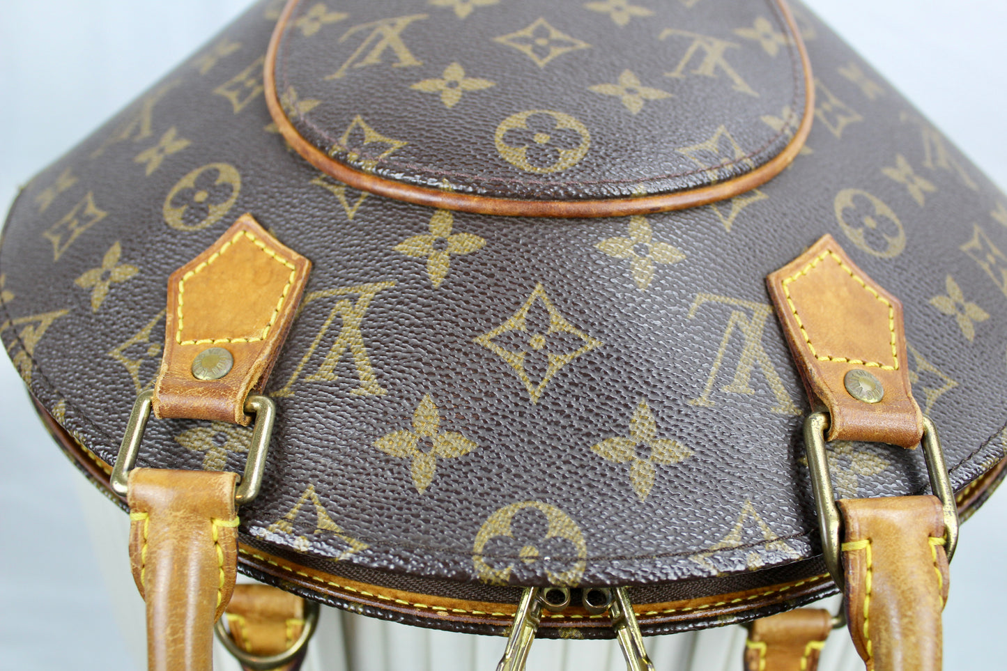Louis Vuitton Ellipse PM