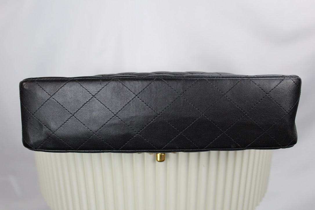 Chanel Double Flap Medium 25
