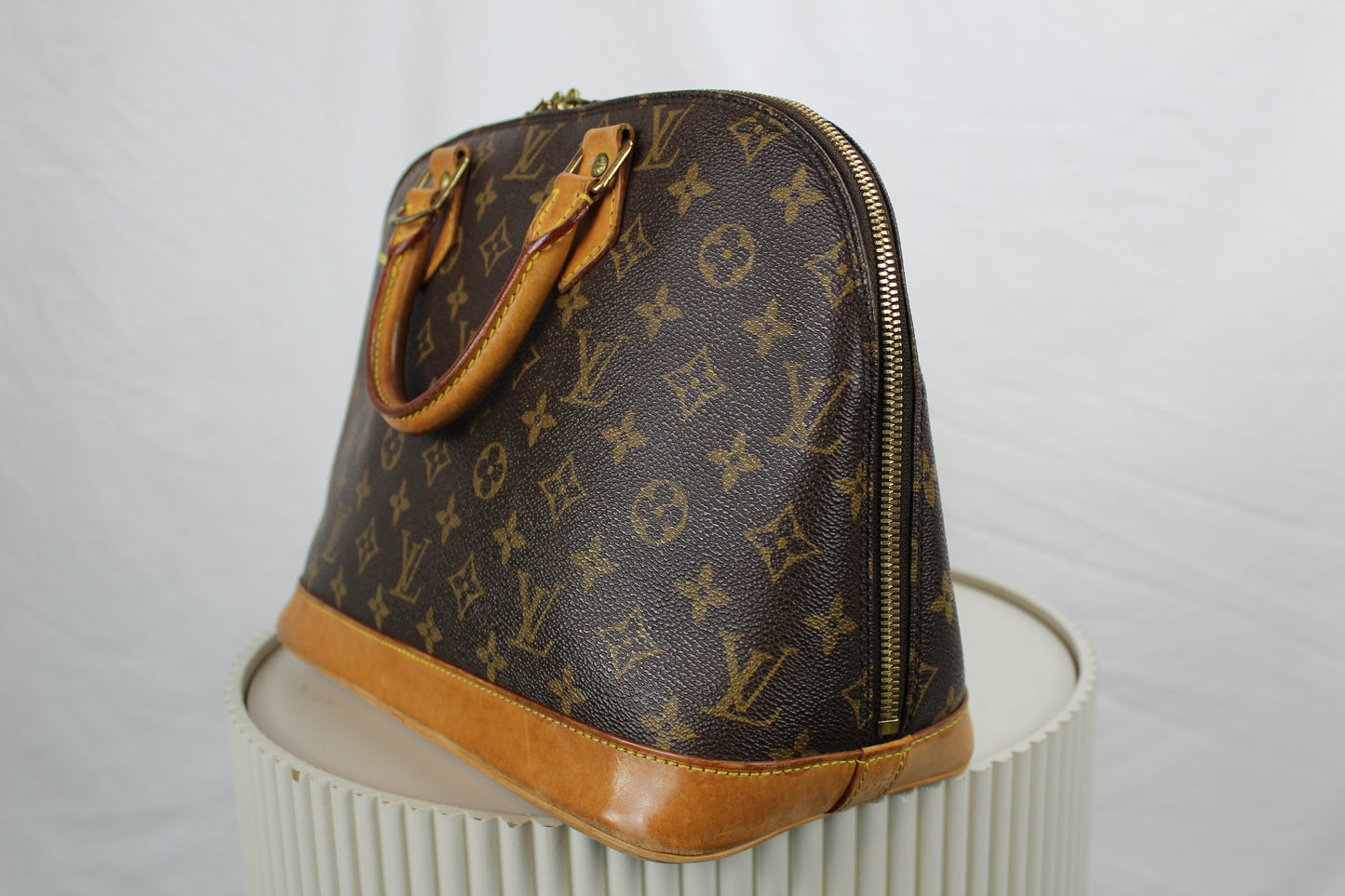 Louis Vuitton Alma