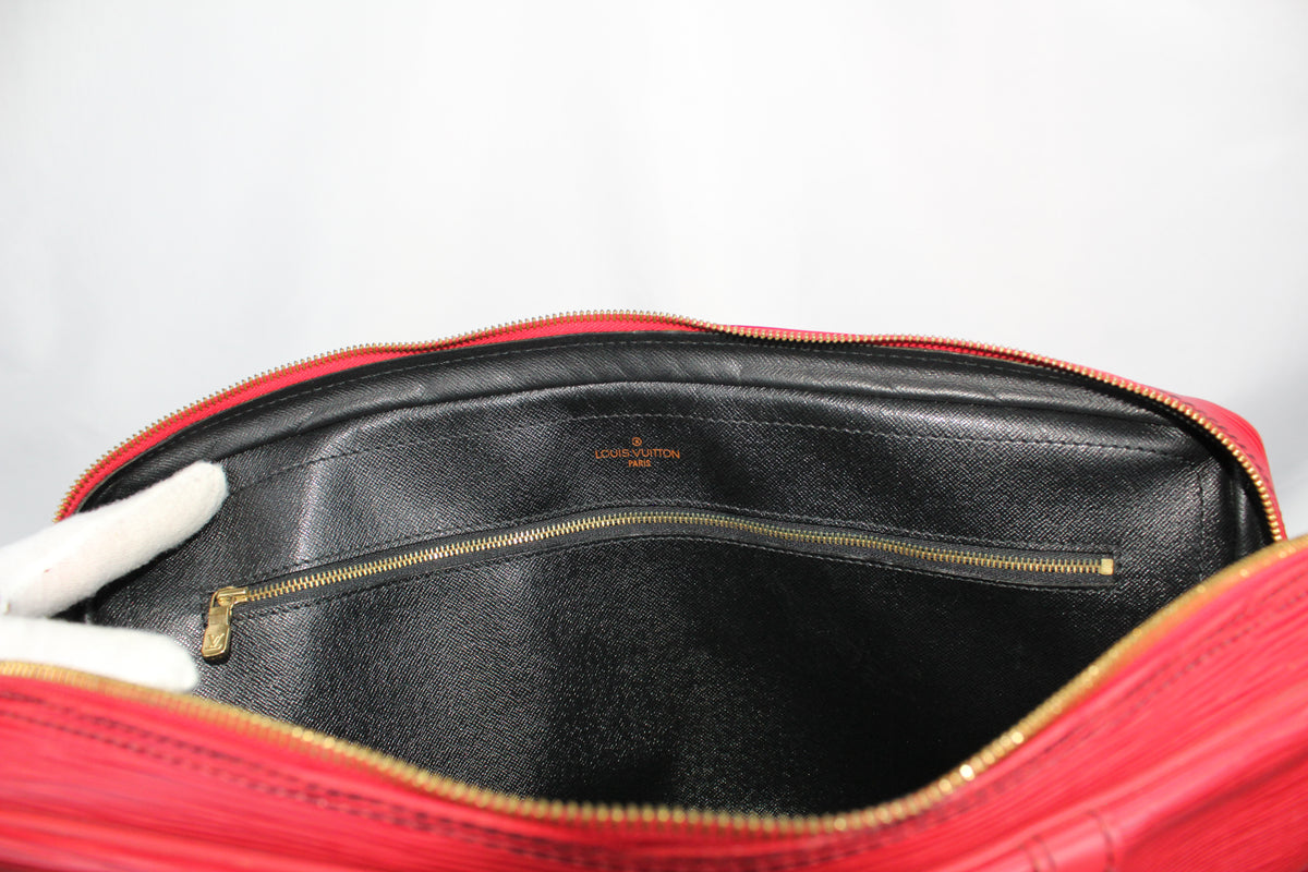 Louis Vuitton Porte Documents Voyage