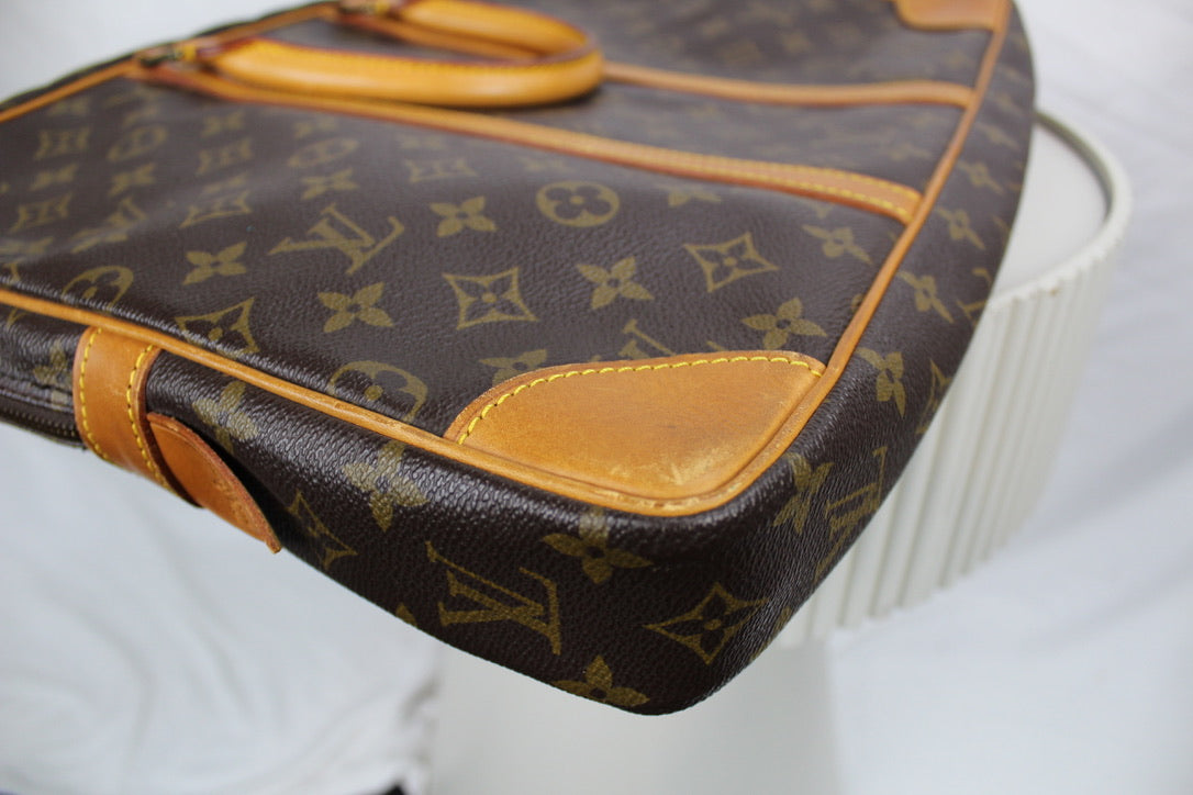 Louis Vuitton Porte Documents Voyage