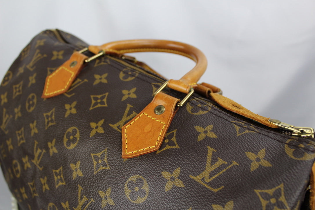 Louis Vuitton Speedy 35