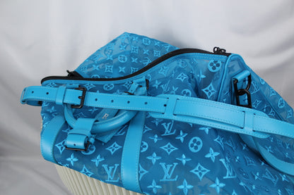 Louis Vuitton Keepall 50 Triangle