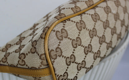 Gucci Boat Pochette