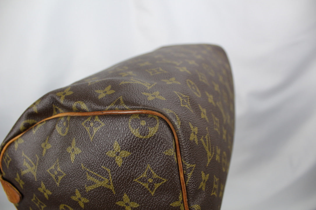 Louis Vuitton Speedy 30