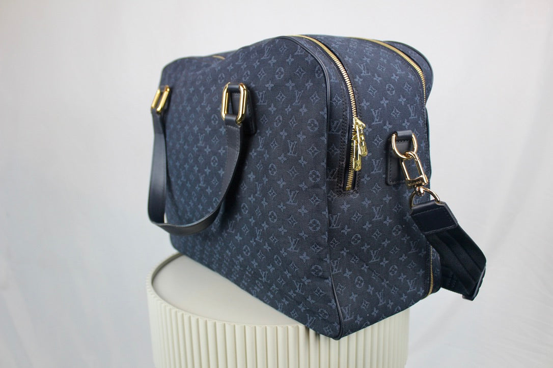 Louis Vuitton Claudine Navy