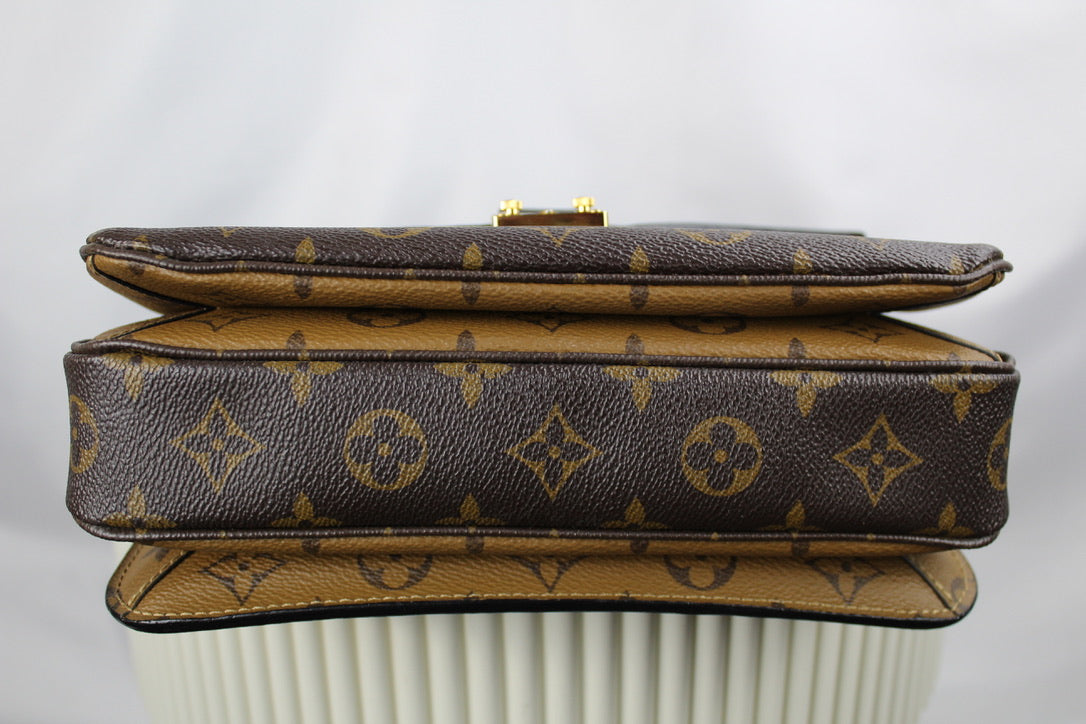 Louis Vuitton Pochette Metis MM Monogram Reverse