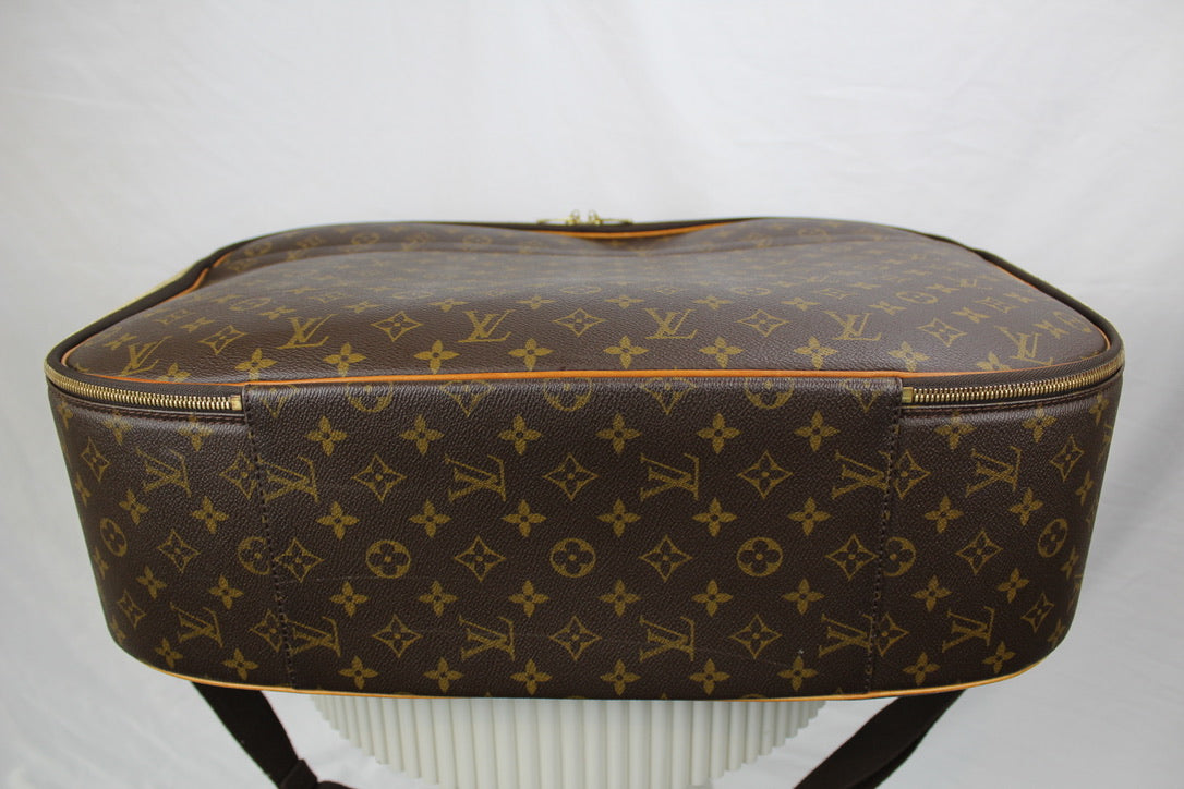 Louis Vuitton Packall GM