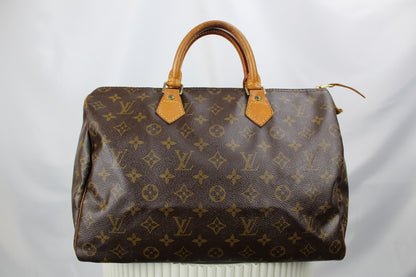 Louis Vuitton Speedy 35