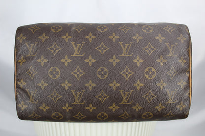 Louis Vuitton Speedy 30