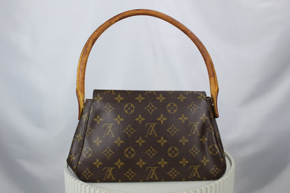 Louis Vuitton Mini Looping