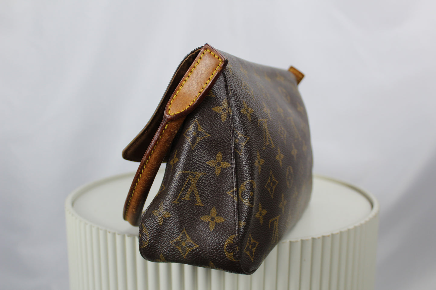 Louis Vuitton Mini Looping