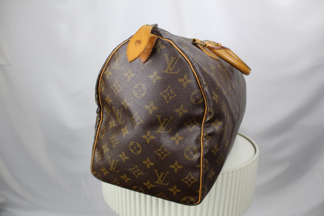 Louis Vuitton Speedy 40