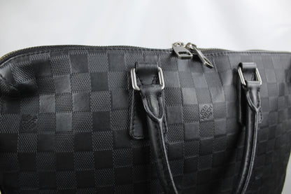 Louis Vuitton Porte Documents Voyage Onyx