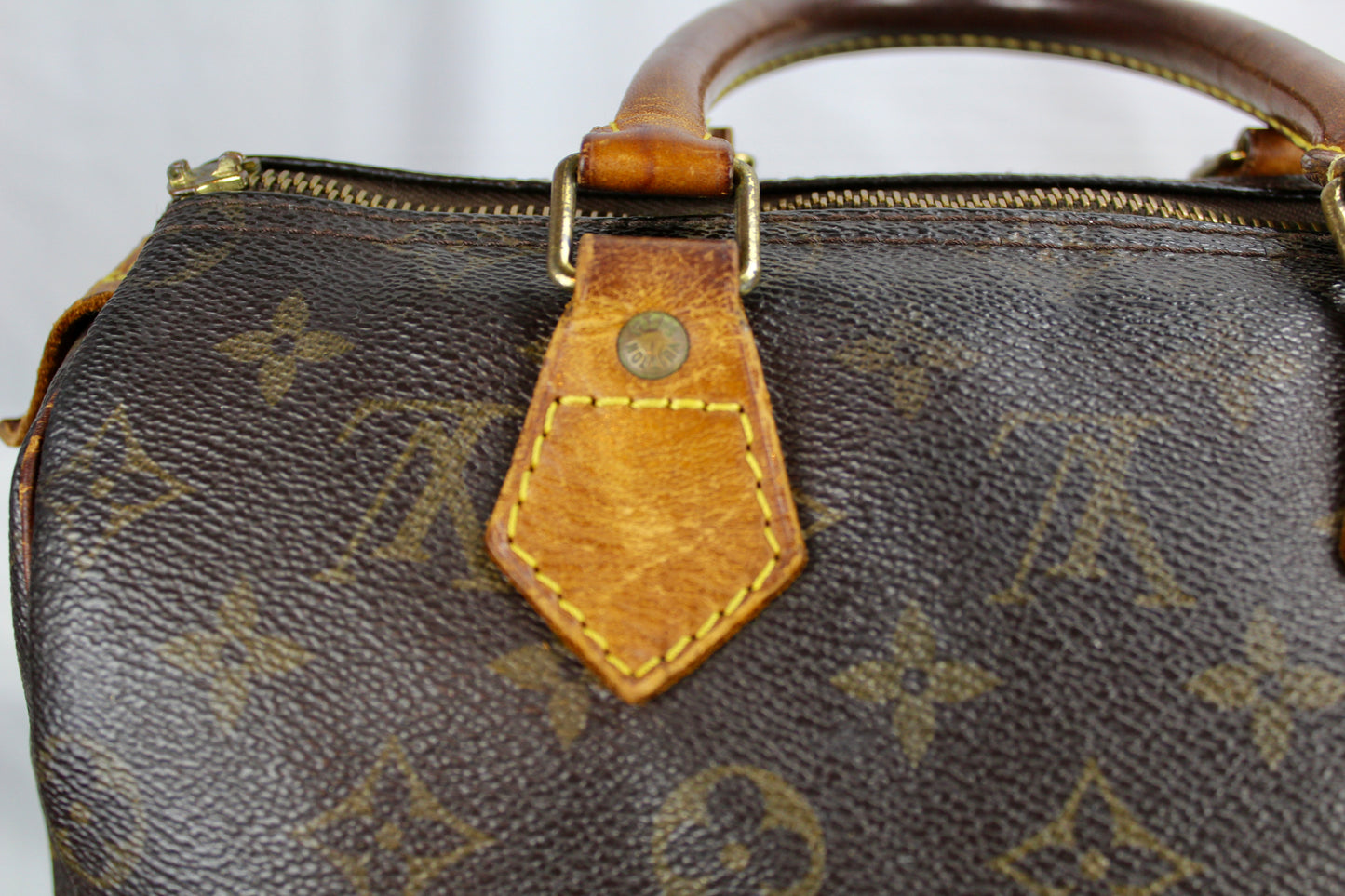 Louis Vuitton Speedy 25