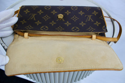 Louis Vuitton Pochette Twin GM
