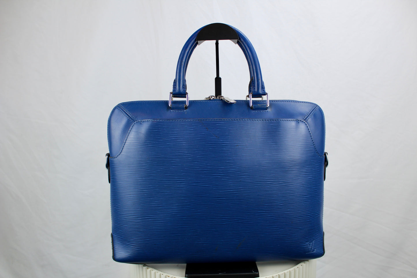 Louis Vuitton Oliver Case