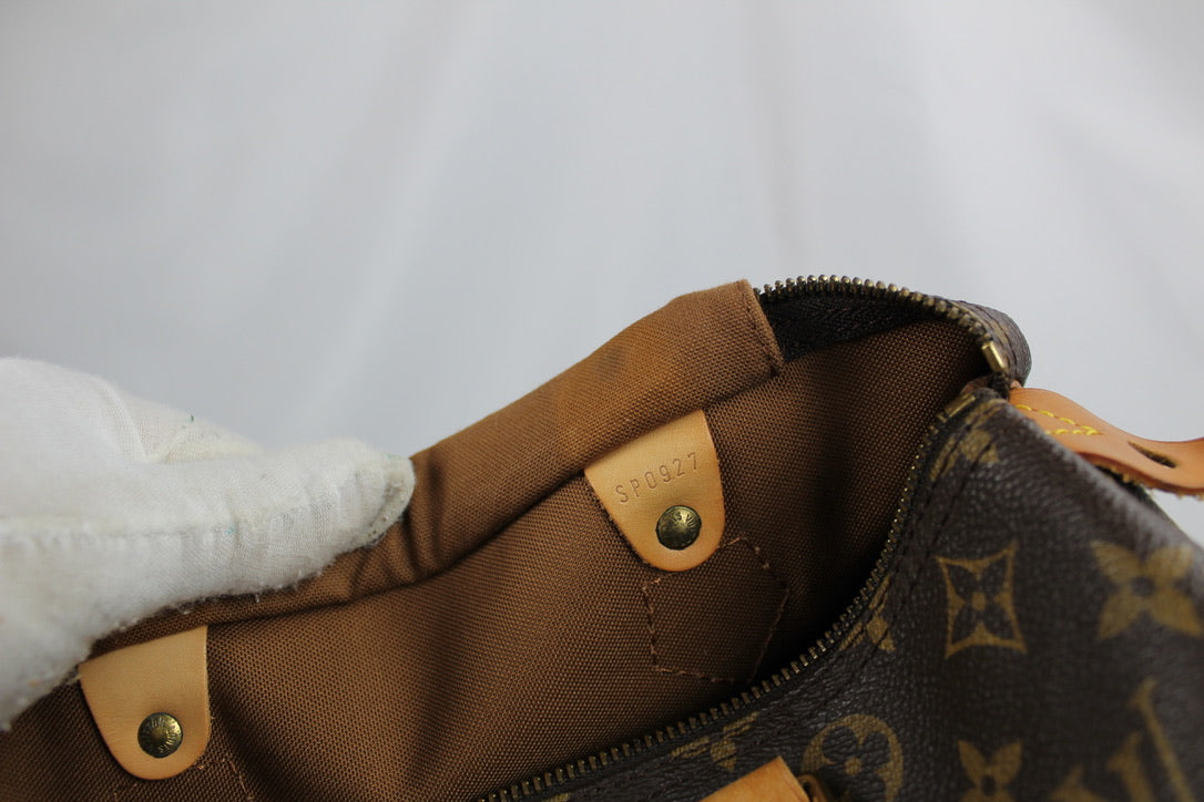 Louis Vuitton Speedy 30