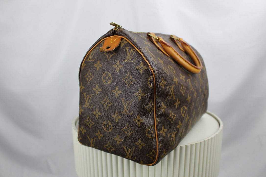 Louis Vuitton Speedy 30