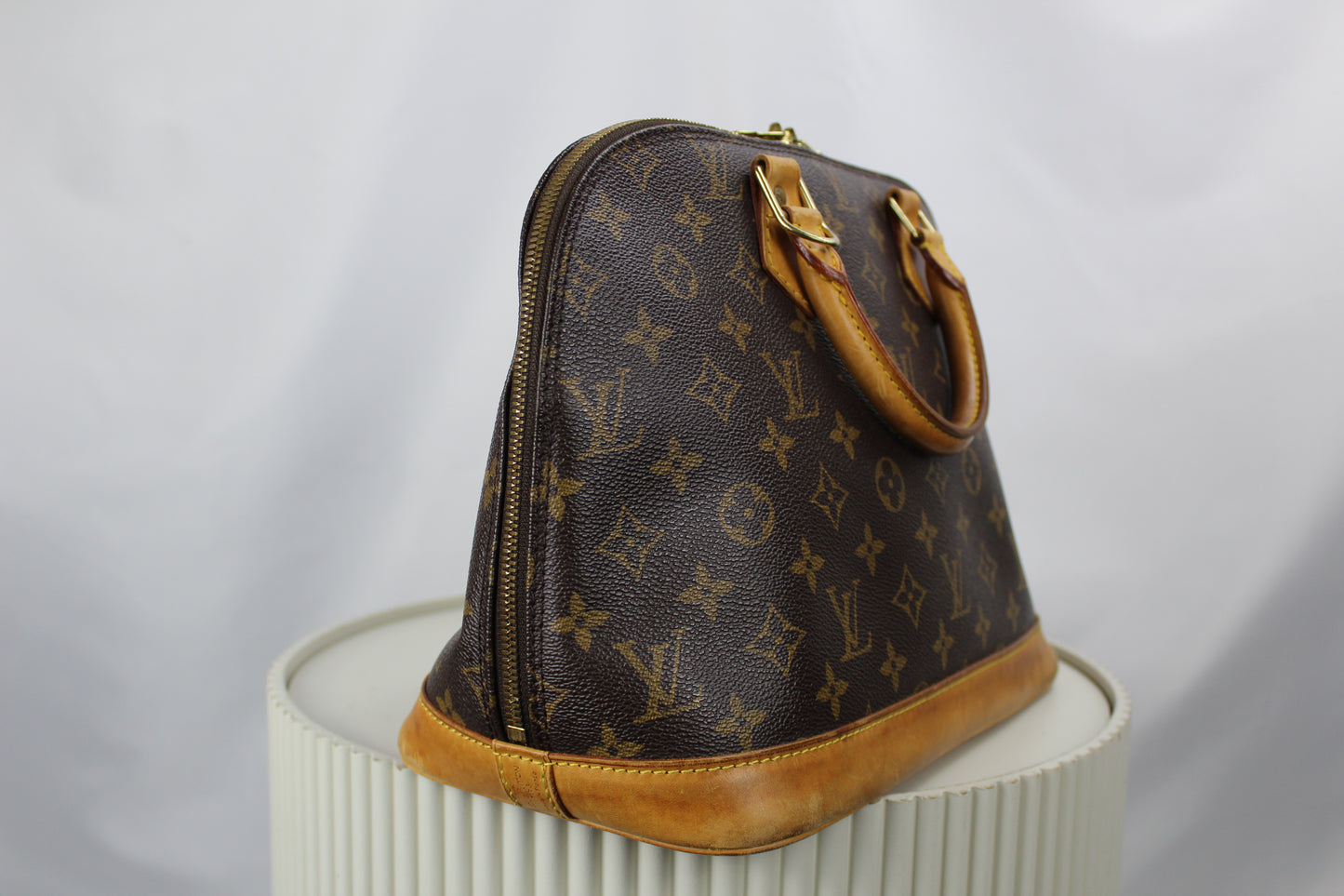 Louis Vuitton Alma