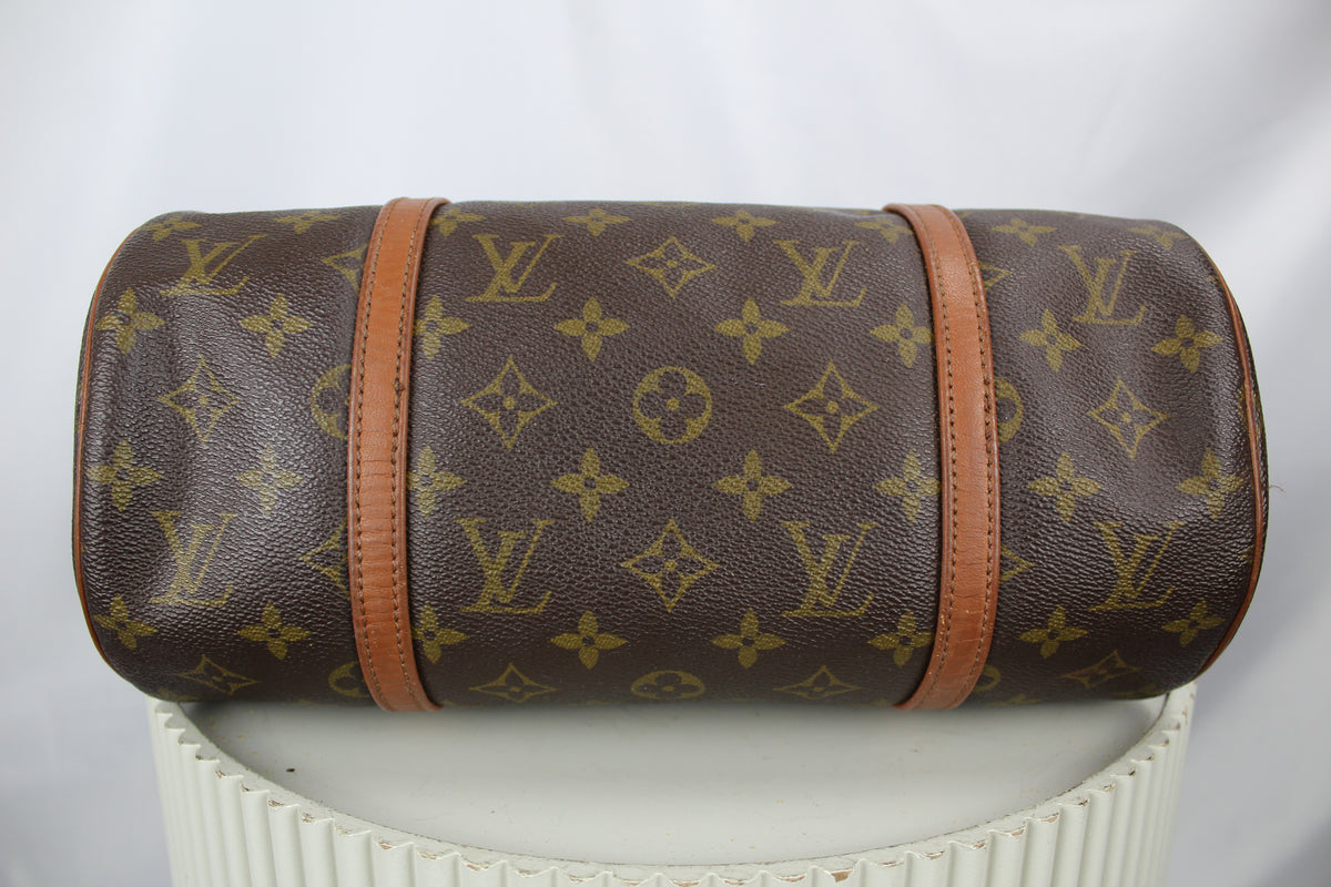 Louis Vuitton Papillon 30 with pouch