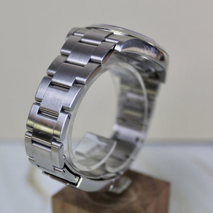 Rolex Oyster Perpetual 39 - 114300