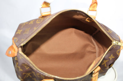 Louis Vuitton Speedy 30