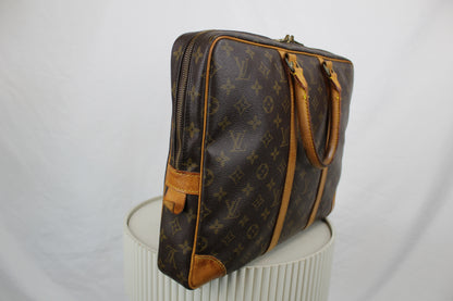 Louis Vuitton Porte Documents