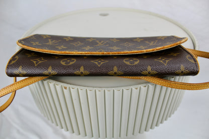 Louis Vuitton Pochette Twin GM