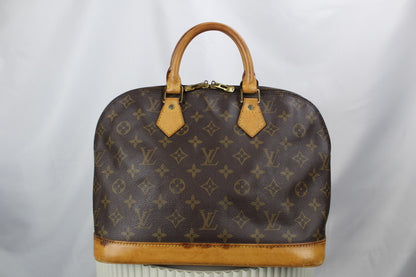 Louis Vuitton Alma PM