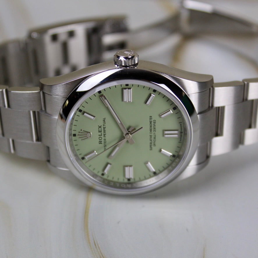 Rolex Oyster Perpetual - 126000